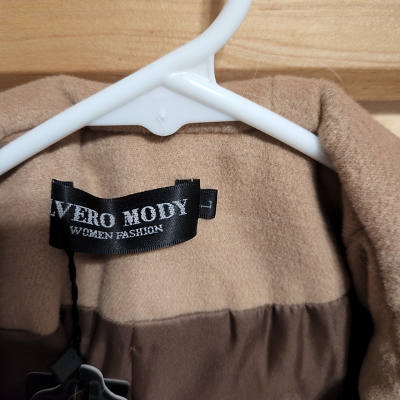 Womens coat/cape - Picture 4 of 4